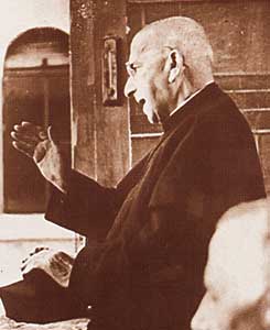 św. Jan Calabria, prezbiter